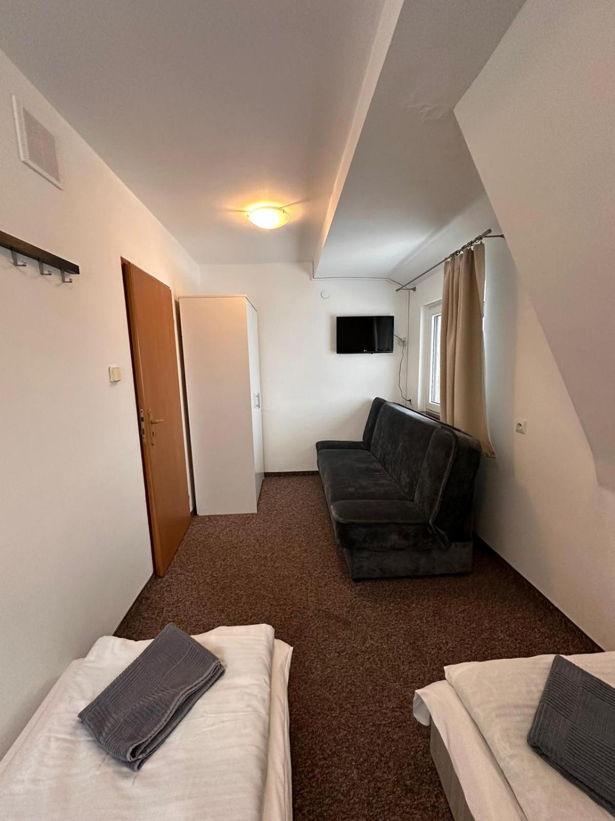 Hotel Straszny Dwór Duszniki Zdrój Habitación foto