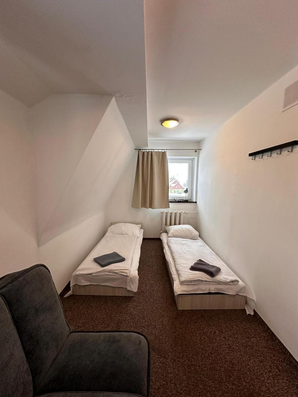 Hotel Straszny Dwór Duszniki Zdrój Habitación foto