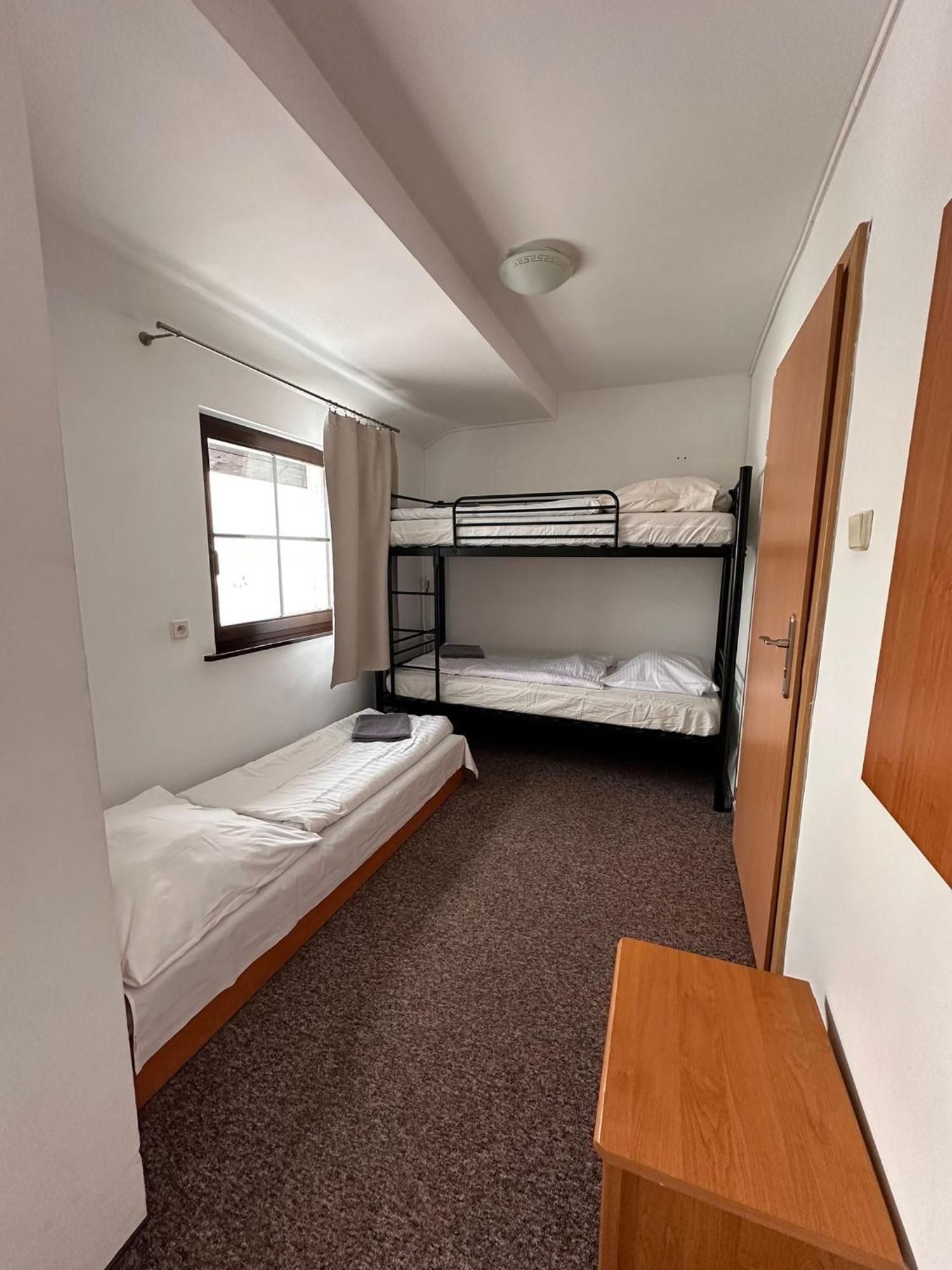 Hotel Straszny Dwór Duszniki Zdrój Habitación foto